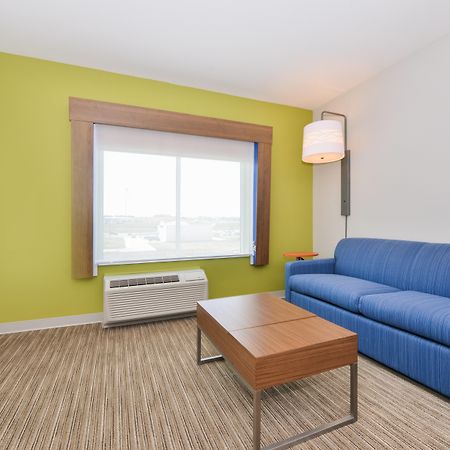 Holiday Inn Express & Suites - Chadron By Ihg Dış mekan fotoğraf