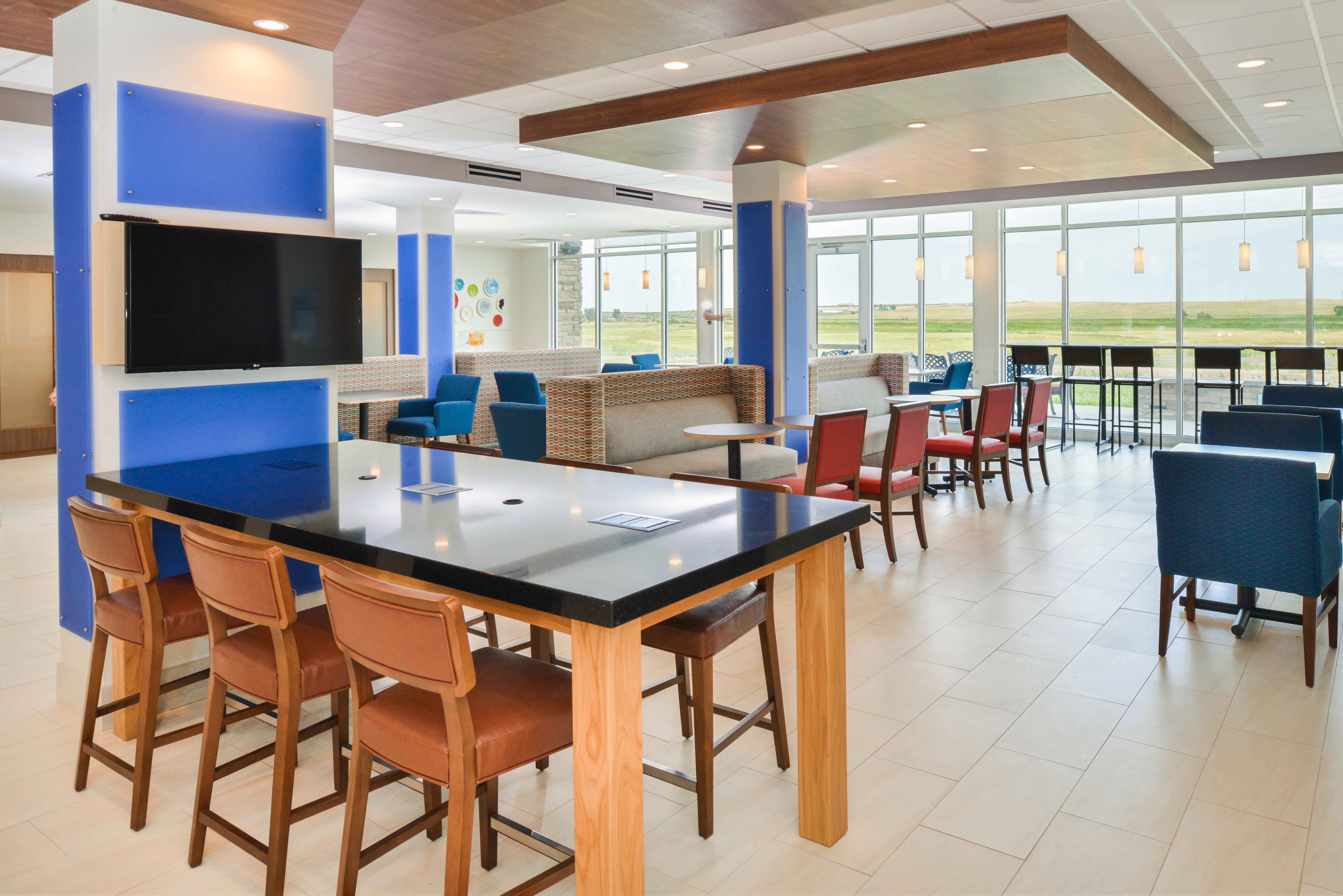 Holiday Inn Express & Suites - Chadron By Ihg Dış mekan fotoğraf
