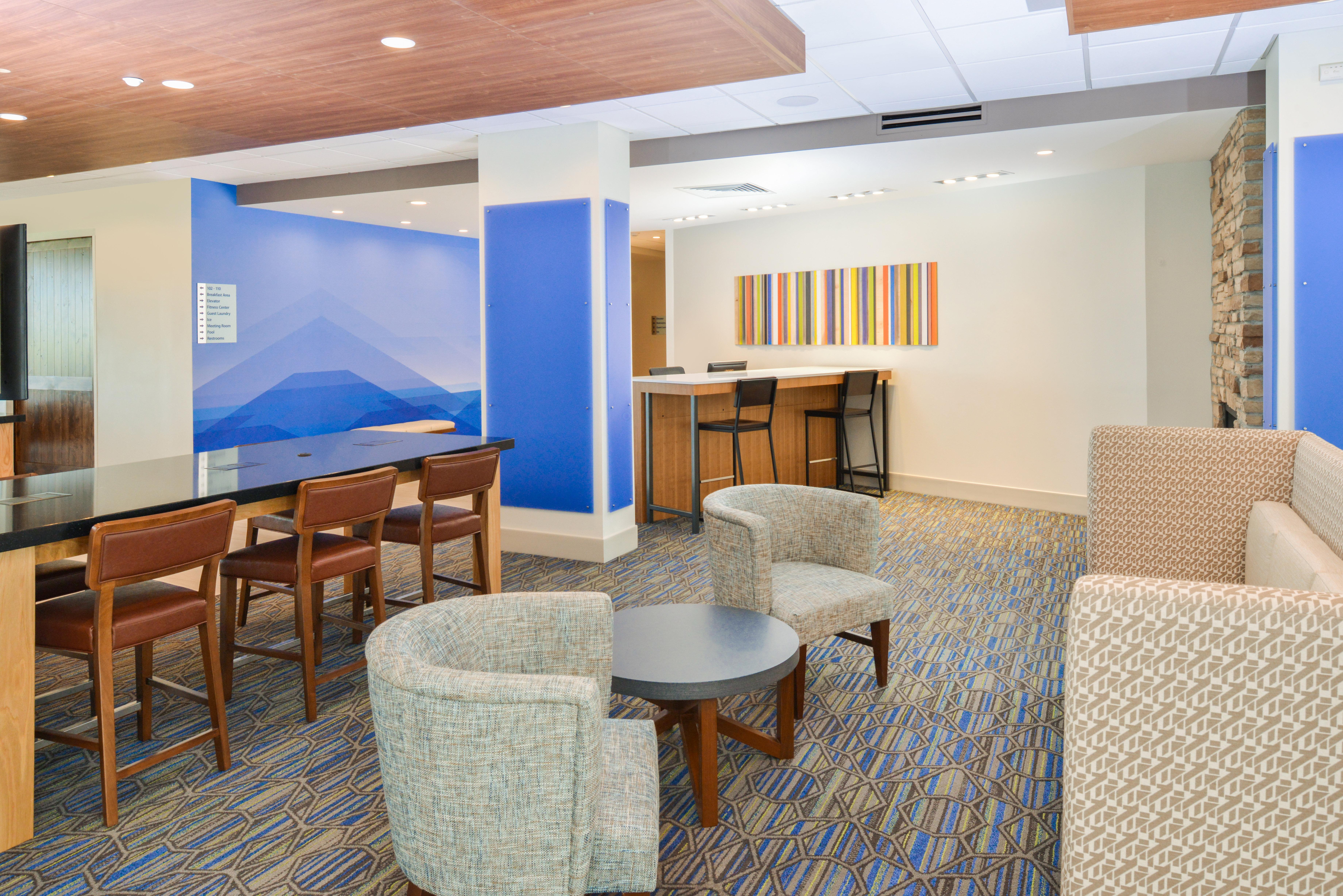 Holiday Inn Express & Suites - Chadron By Ihg Dış mekan fotoğraf
