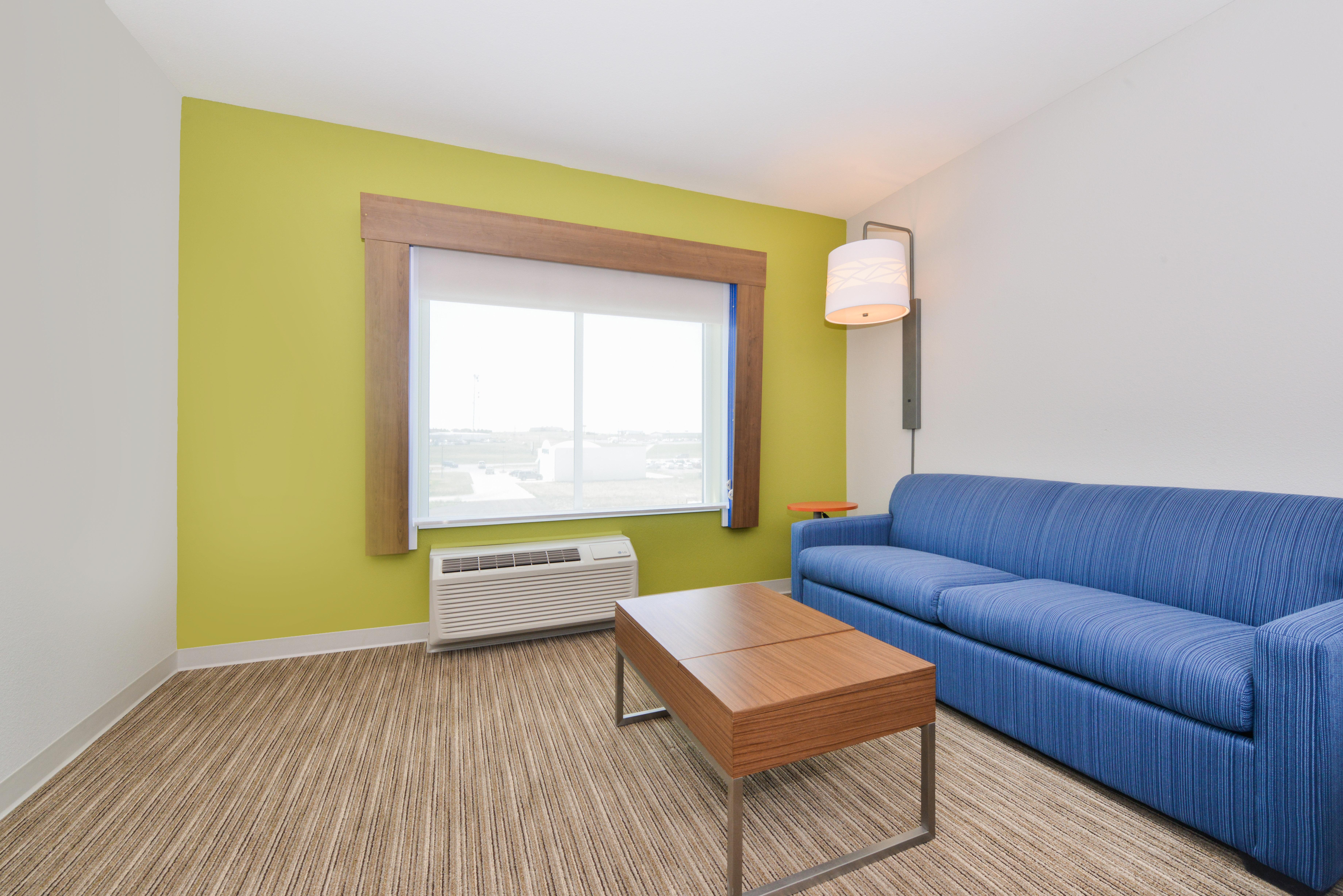 Holiday Inn Express & Suites - Chadron By Ihg Dış mekan fotoğraf